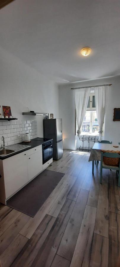 Retro Opatija Center Apartments Экстерьер фото